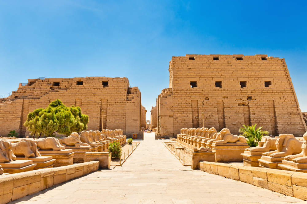 S 09 Karnak Temple Entrance